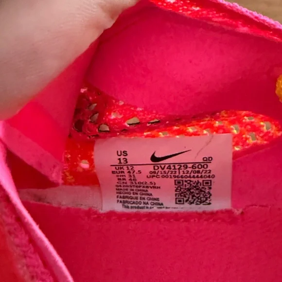 Nike ZoomX VaporFly Next%3 - Picture 6 of 8